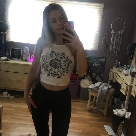 mandala halter top - Picture 1 of 2